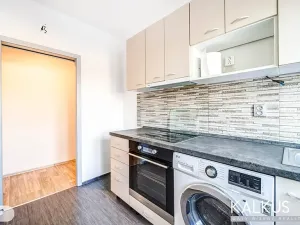 Pronájem bytu 2+kk, Hradec Králové, Gagarinova, 41 m2