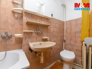 Prodej bytu 3+1, Hronov, Jiráskova, 73 m2