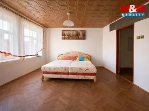 Pronájem bytu 2+1, Horažďovice, Mírové náměstí, 70 m2
