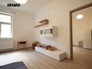 Prodej bytu 2+kk, Praha - Vršovice, Holandská, 40 m2