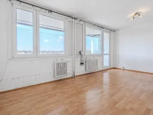 Prodej bytu 1+kk, Praha - Prosek, Vysočanská, 37 m2
