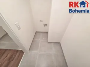 Pronájem bytu 2+kk, Praha - Kamýk, Hodkovická, 56 m2