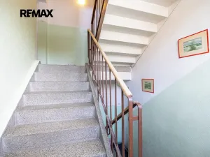 Prodej bytu 2+1, Praha - Dejvice, Na viničních horách, 58 m2