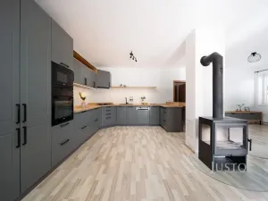 Prodej rodinného domu, Třeboň, Pod Hrází, 141 m2