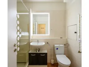 Pronájem bytu 1+kk, Praha - Troja, Hnězdenská, 39 m2