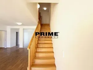 Pronájem kanceláře, Praha - Smíchov, Štefánikova, 168 m2