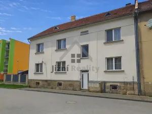 Prodej rodinného domu, České Velenice, Komenského, 450 m2