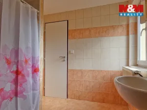 Pronájem bytu 1+1, Červené Pečky, Dobešovice, 40 m2