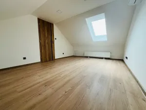 Pronájem bytu 3+kk, Praha, 90 m2
