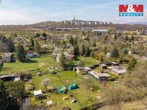 Pronájem zahrady, Teplice, 397 m2