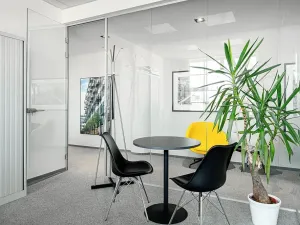 Pronájem kanceláře, Praha - Holešovice, U Uranie, 270 m2