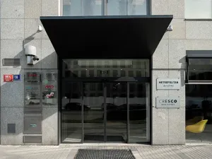 Pronájem kanceláře, Praha - Holešovice, U Uranie, 500 m2