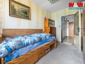 Prodej bytu 2+kk, Králův Dvůr, Nad Stadionem, 41 m2