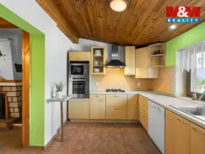 Prodej rodinného domu, Pchery, V Ořechovce, 228 m2