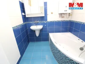 Prodej bytu 2+1, Benešov, Ladova, 54 m2