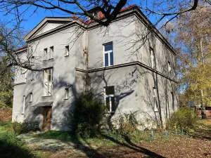 Prodej skladu, Praha - Bubeneč, Papírenská, 3700 m2