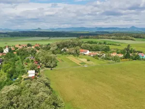 Prodej pole, Budyně nad Ohří, 14440 m2