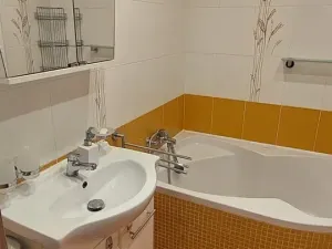 Pronájem bytu 3+1, Praha - Letňany, Havířovská, 75 m2