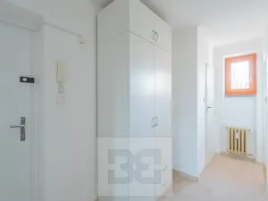 Pronájem bytu 2+1, Hradec Králové, Skupova, 61 m2