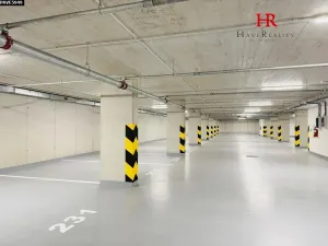 Pronájem garáže, Benešov, Suchánkova, 15 m2