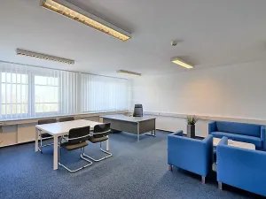 Pronájem kanceláře, Praha - Ruzyně, Dědinská, 35 m2