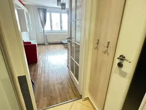 Pronájem bytu 1+kk, Jablonec nad Nisou, Jizerská, 29 m2