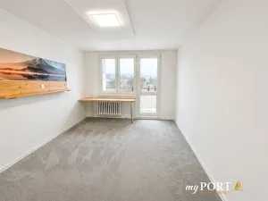 Pronájem bytu 3+1, Karlovy Vary, Severní, 84 m2