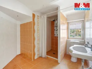 Prodej rodinného domu, Mikulášovice, 180 m2