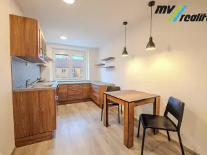 Pronájem bytu 2+1, Lysá nad Labem, Jedličkova, 51 m2