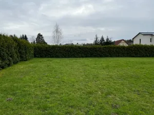 Pronájem zahrady, Svojetice, Příčná, 1033 m2