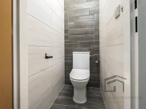 Pronájem bytu 2+kk, Praha - Kunratice, Jana Růžičky, 45 m2