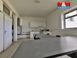 Prodej výrobních prostor, Bořetín, 1393 m2