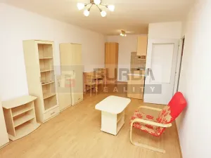Pronájem bytu 2+kk, Neratovice, 43 m2