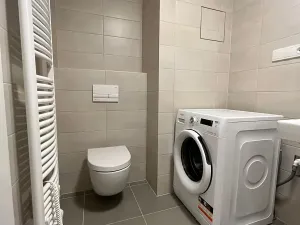 Pronájem bytu 2+kk, Praha - Modřany, Komořanská, 50 m2