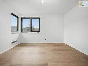 Prodej rodinného domu, Kácov, 194 m2