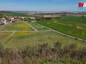 Prodej pozemku pro bydlení, Praha, Třinecká, 15939 m2