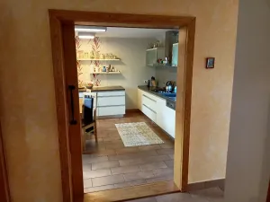 Pronájem rodinného domu, Hluk, 200 m2