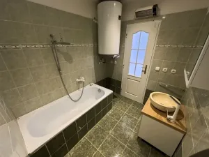 Pronájem bytu 2+kk, Teplice, Březová, 41 m2