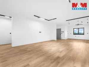 Prodej rodinného domu, Jenštejn, Za zahradami, 153 m2