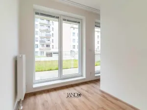 Pronájem bytu 1+1, Brno, Spolková, 38 m2