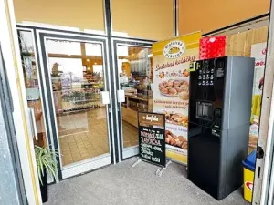 Pronájem obchodního prostoru, Hulín, Višňovce, 402 m2