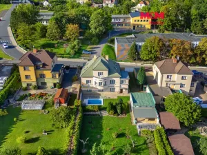 Prodej rodinného domu, Dobrovice, Komenského, 431 m2