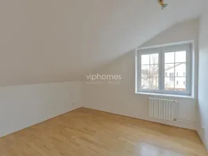 Pronájem vily, Průhonice, Sadová, 350 m2