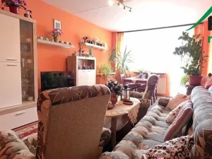 Prodej bytu 3+1, Chodová Planá, sídliště Lučina, 68 m2