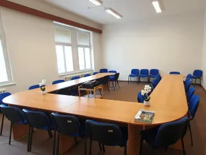 Pronájem kanceláře, Hradec Králové, Československé armády, 36 m2