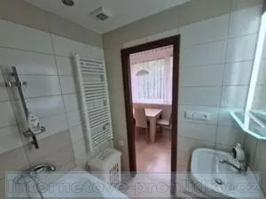 Pronájem bytu 2+1, Ústí nad Labem, Šrámkova, 60 m2