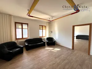 Pronájem obchodního prostoru, Přerov, Žerotínovo nám., 1 m2