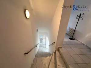 Pronájem obchodního prostoru, Přerov, Žerotínovo nám., 1 m2