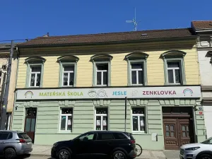 Pronájem bytu 1+kk, Praha - Libeň, Zenklova, 77 m2