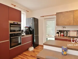 Prodej rodinného domu, Božice, 233 m2